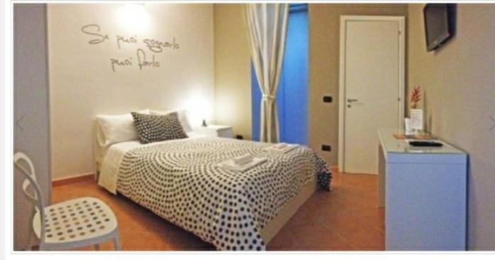 Bed And Breakfast Charming House Barletta Exteriör bild